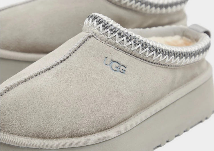 UGG Tazz Slipper Seal (W) – UNEQUALED - Main Image
